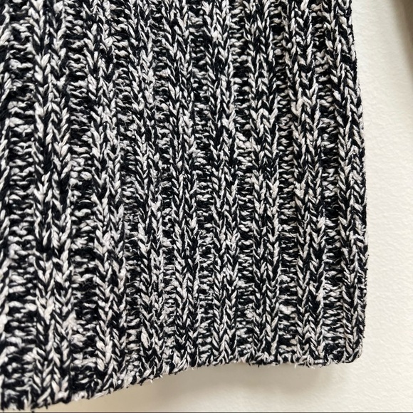 Ralph Lauren Petite Silk & Linen Round Neck Knit Sweater Size Small - Picture 7 of 8